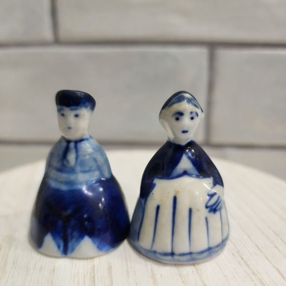 Unbranded Other - Blue and White Holland Minature Couple